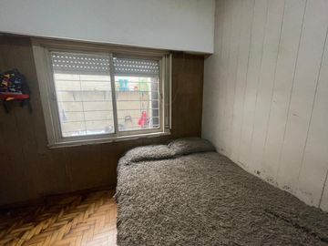 VENTA DEPARTAMENTO 3 AMBIENTES CON COCHERA. MORON
