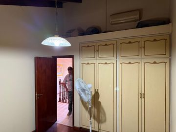 VENTA CASA 4 DORMITORIOS PILETA CLIMATIZADA PILAR