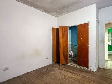Casa y departamentos a reciclar barrio Las Heras