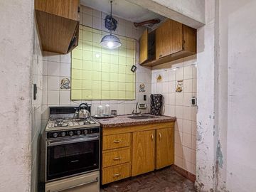 Casa y departamentos a reciclar barrio Las Heras