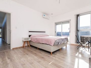 CASA 5 AMBIENTES CON PILETA EN HUDSON