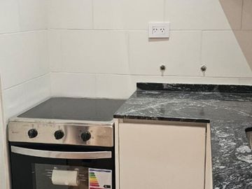 DEPARTAMENTO DE PASILLO UN DORMITORIO ZONA CENTRO