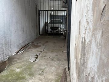VENTA CASA EN BARRIO TIRO SUIZO CON COCHERA