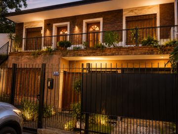 Casa Multifamiliar en Venta/Permuta en Victoria