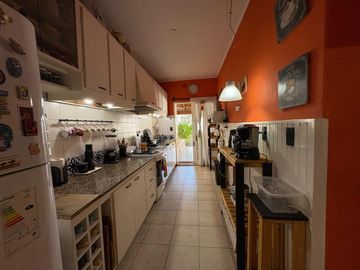 VENTA CASA BOULOGNE 4 AMBIENTES PILETA COCH-JARDIN