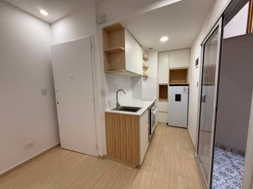 VENTA 2 AMBIENTES PATIO APTO CREDITO COLEGIALES