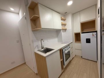 VENTA 2 AMBIENTES PATIO APTO CREDITO COLEGIALES