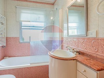 CASA EN VENTA EN ABRIL CLUB DE CAMPO