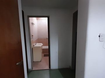 VENTA CASA UNICA DE PASILLO- TIRO SUIZO