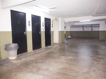 Cochera Venta Belgrano Doble 2 Autos Chicos