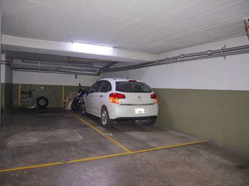 Cochera Venta Belgrano Doble 2 Autos Chicos