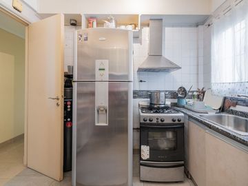 VENTA DEPARTAMENTO 5 AMBIENTES CON COCHERA RIVER