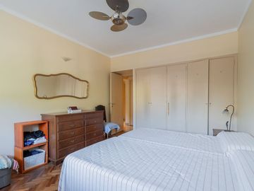 VENTA DEPARTAMENTO 5 AMBIENTES CON COCHERA RIVER