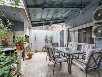 VENTA PH MATADEROS 6 AMBIENTES COCHERA PERMUTA
