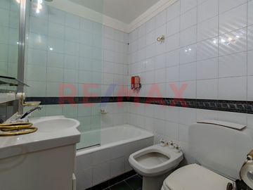 VENTA DEPTO. 4 AMBIENTES EN PALERMO, APTO CREDITO.
