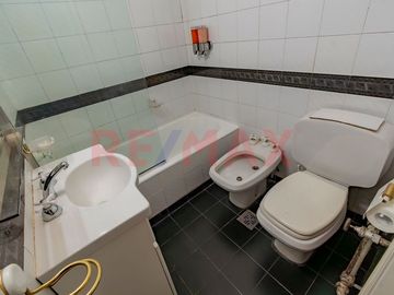 VENTA DEPTO. 4 AMBIENTES EN PALERMO, APTO CREDITO.