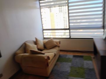 VENTA DE DEPARTAMENTO AMOBLADO LIRA, SANTIAGO