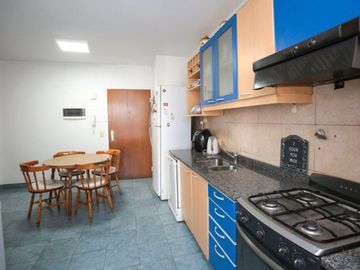 Venta departamento 4 amb. c/ amenities V. Urquiza!