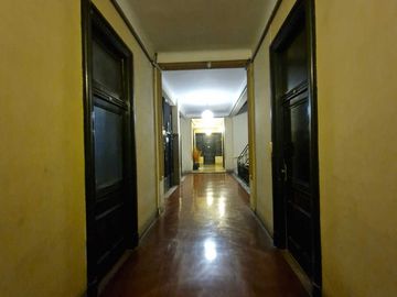 Venta de Oficina de 58 m2 en Microcentro