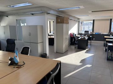OFICINA VENTA SAN NICOLAS COCHERAS FINANCIACION