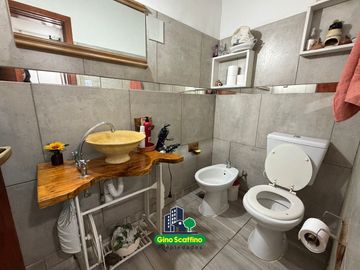 Casa en venta c/ cochera en Tortuguitas