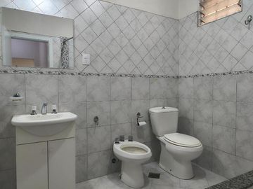 Departamento Tipo Casa en alquiler en Don Bosco Este