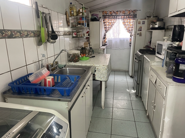 CASA 330M2 DE TERRENO,  SAN JOAQUIN