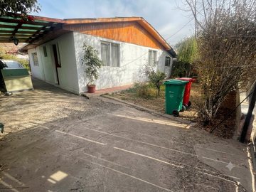 CASA 330M2 DE TERRENO,  SAN JOAQUIN