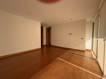 MODERNO DEPARTAMENTO EN ARRIENDO DE 3 DOR 3BA 2ES 1BO