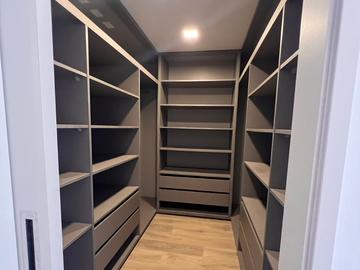 VENTA DEPARTAMENTO FRENTE A PARQUE LA FORESTA
