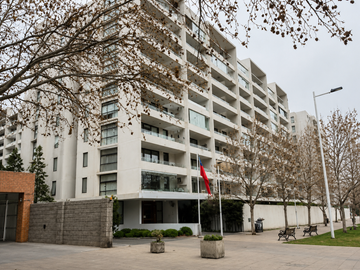 DEPARTAMENTO EN SECTOR SAN DAMIÁN, LAS CONDES