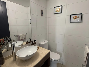 HERMOSO DEPARTAMENTO EN ARRIENDO CON 4 DOR 4 BA 2ES 1 BO