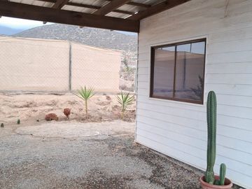 PARCELA CON CASA NUEVA A 20 MIN DE LA SERENA