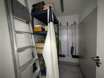 VENTA LOCAL BELGRANO SIN EXPENSAS TERRAZA