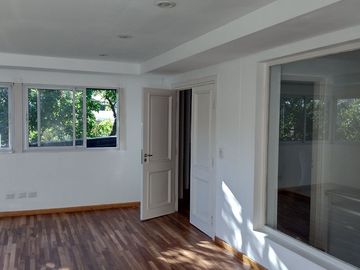 VENTA CASA 6 AMB. BELGRANO CHICO.