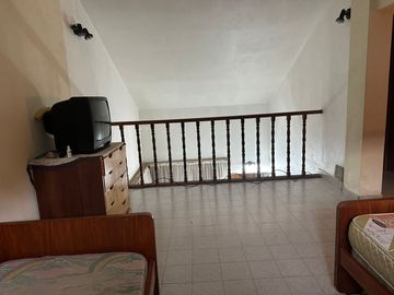 CASA 5 AMBIENTES VENTA LA LUCILA
