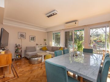 Venta depto 4 amb balcon cochera Palermo Botanico