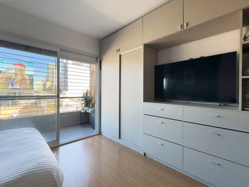 VENTA MONOAMBIENTE CON BALCÓN EN PALERMO HOLLYWOOD