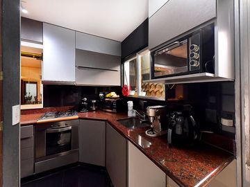 VENTA CASA 5 AMB BELGRANO R COCH/ASCENSOR PERMUTA