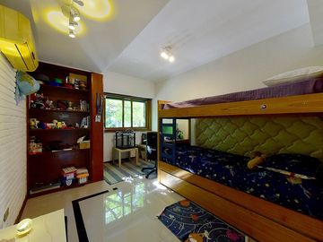 VENTA CASA 5 AMB BELGRANO R COCH/ASCENSOR PERMUTA