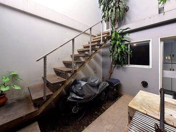 VENTA CASA 5 AMB BELGRANO R COCH/ASCENSOR PERMUTA