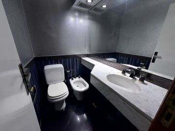 VENTA CASA 5 AMB BELGRANO R COCH/ASCENSOR PERMUTA