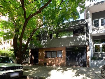 VENTA CASA 5 AMB BELGRANO R COCH/ASCENSOR PERMUTA