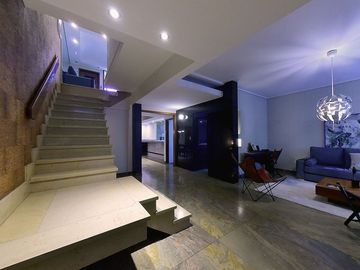 VENTA CASA 5 AMB BELGRANO R COCH/ASCENSOR PERMUTA