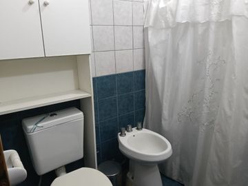 Venta Casa 3 ambientes con Jardin