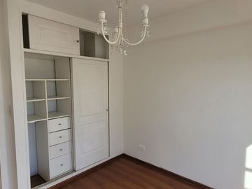 DEPARTAMENTO PISO COMPLETO 4 AMB. C/COCHERA LANUS