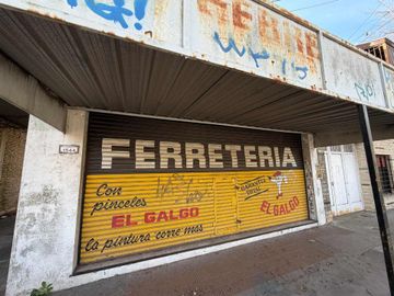 Local comercial en lote de 500m2 - Venta