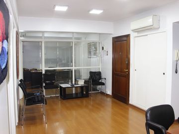 OFICINA EN VENTA EN BELGRANO, 2 COCHERAS-PERMUTA
