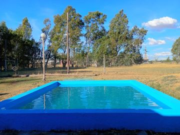 Casa quinta 4d , baño, galpon, y pileta.