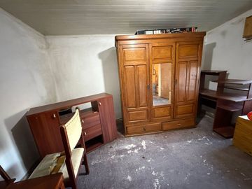 Casa quinta 4d , baño, galpon, y pileta.